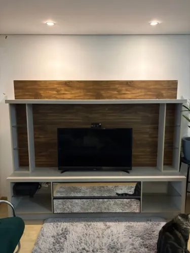 Rack com painel