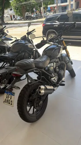 Triumph Scrambler 400x 2025