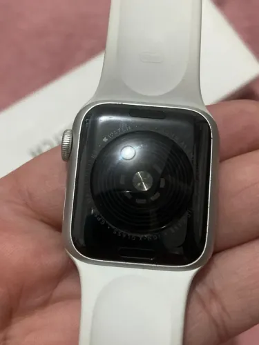 Apple Watch SE (1°geração) de 40 mm