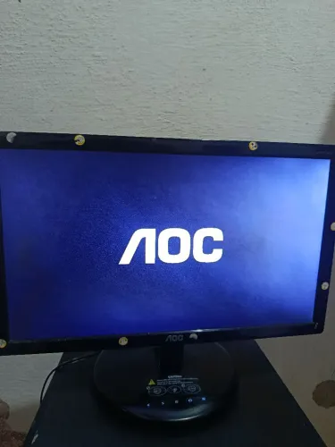 Monitor AOC 18,5? LED