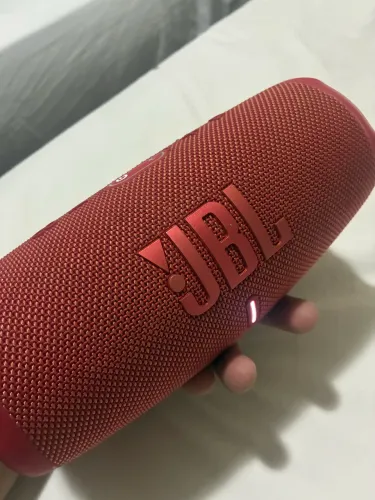 JBL Charge 5 com Caixa