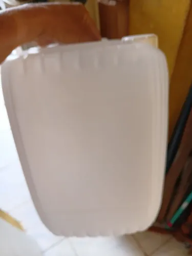 Vasilhames de 20 litros ,tenho três 25 cada