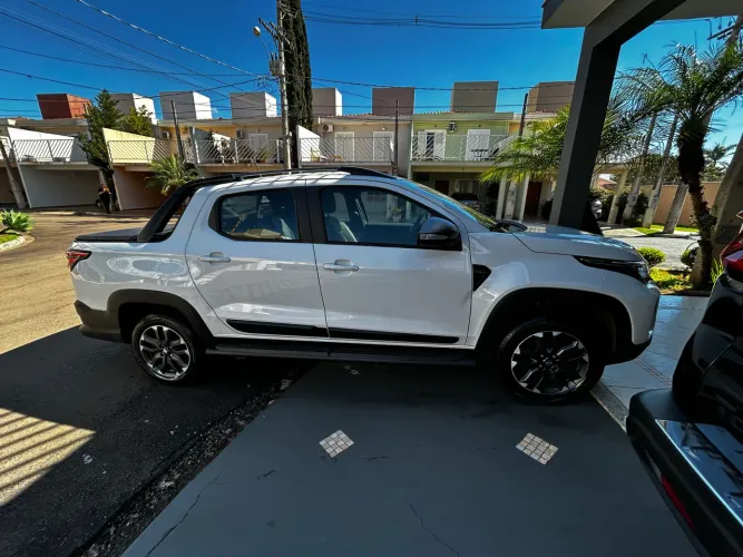 Fiat Strada Ultra 1.0 Flex Turbo CD Aut. 2025