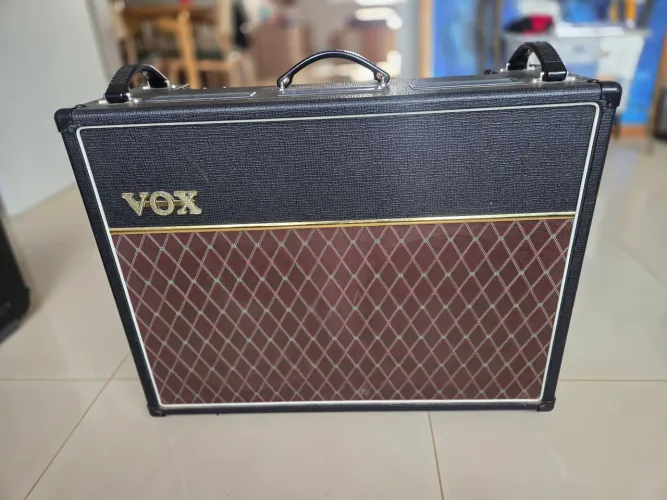 Vox AC30 c2 valvulado