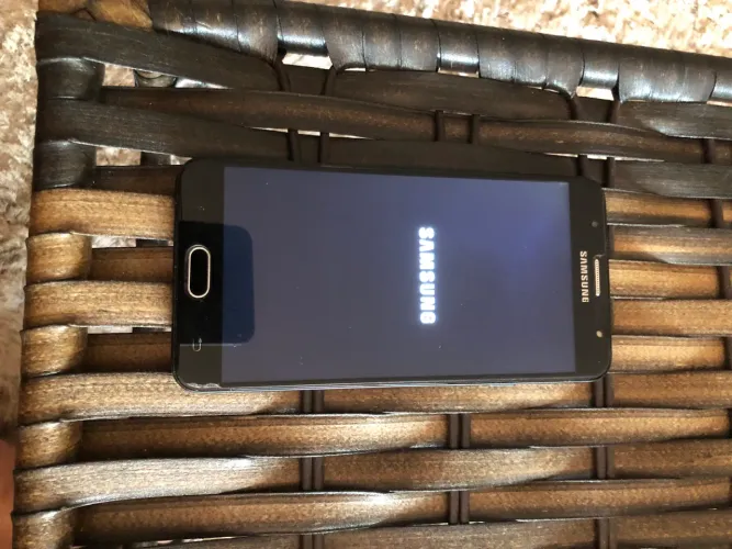 Samsung Galaxy J7 prime