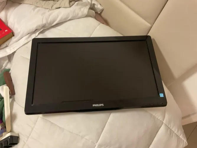 Monitor Lcd Com Iluminação Led Philips 19.5 Polegadas