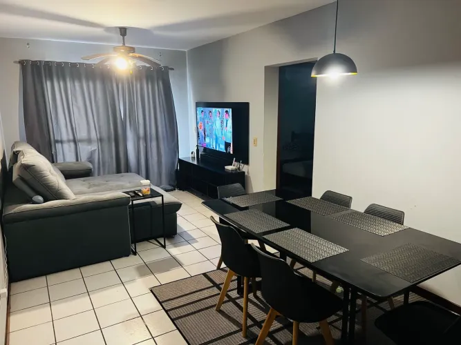 Aluguel de QUARTO - Centro Balneário Camboriú - QUADRA MAR