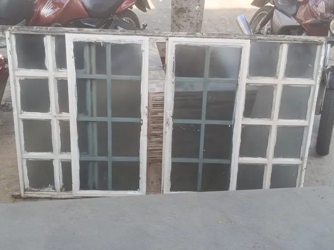 Vendo porta e janela