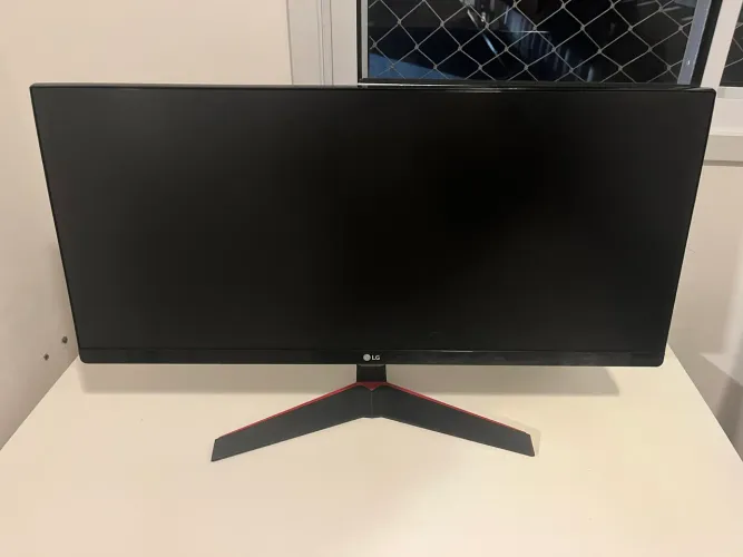 Monitor LG Ultrawide 29 polegadas