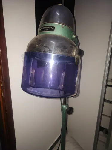 Secador de cabelo de coluna