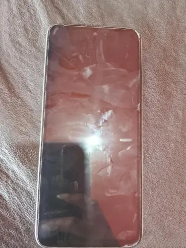 Celular realme 13