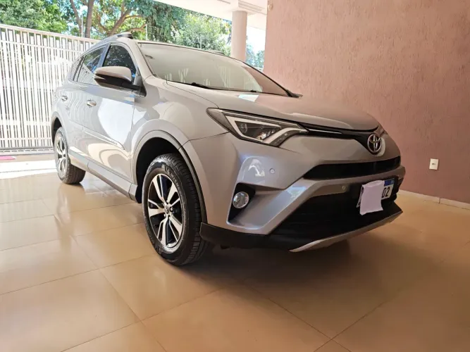 Toyota RAV4 2.0 Top 4X2 16V Aut. 2018