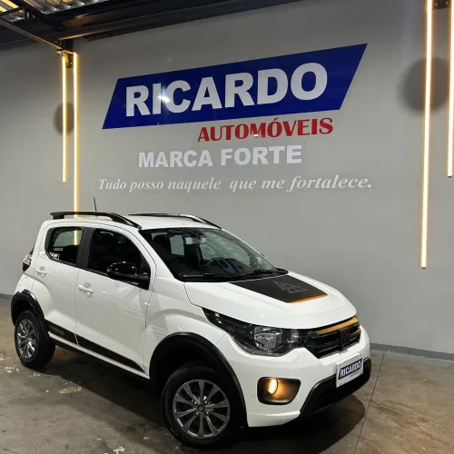 Fiat Mobi Trekking 1.0 Flex 5P 2025