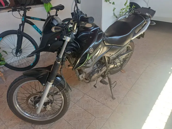 Moto Yamaha XTZ Crosser 2024