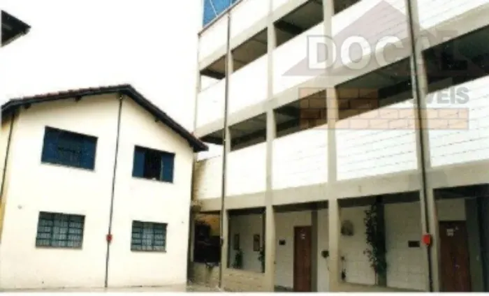 Ponto Comercial à Venda ou Locação em São Paulo-SP - 10 Salas, 10 Banheiros, 2 Vagas, 1.25