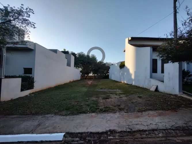 TERRENO À VENDA R$ 590.000,00, 330M², RESIDENCIAL VILLAGIO I, VILA AVIAÇÃO, BAURU-SP.