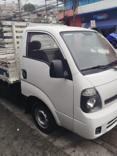 Kia Motors Bongo K-2500 2.5 4X2 TB Diesel 2015