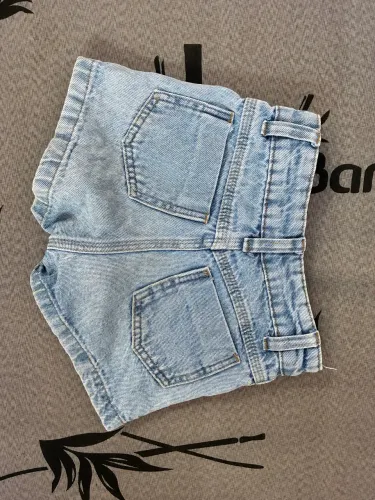 Short infantil