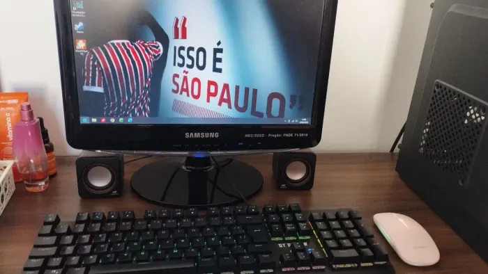 PC Completo para Estudos, Trabalho e Home Office - Rápido com SSD + Wi-Fi 5G e Periféricos