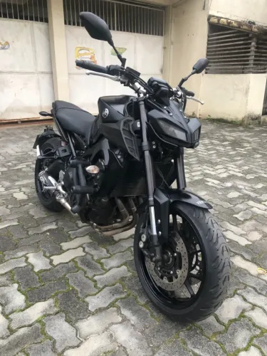 YAMAHA MT 09 - 2021