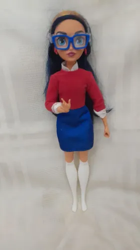 Boneca mulher maravilha 