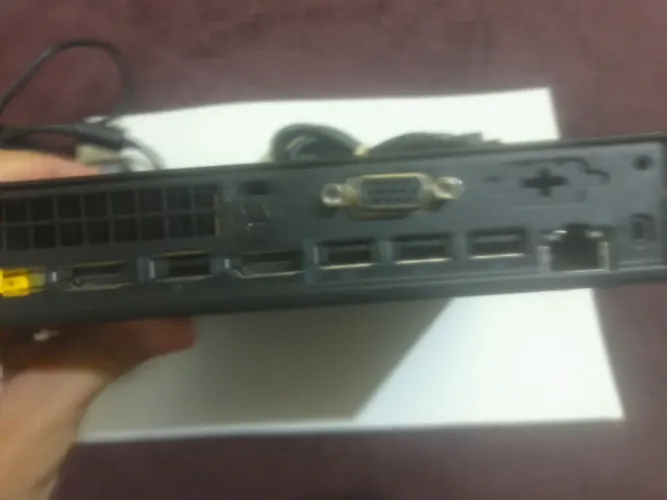Mini PC Lenovo M710q 2.90 GHZ-512GB de HD-12GB de memória 