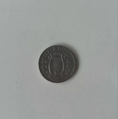 Moeda em ótimo estado de conservação 300 réis 1937