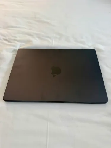 MacBook M3 Pro