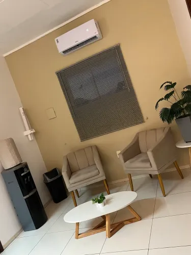 Aluga-se sala comercial completa ,diária ou meia diária 