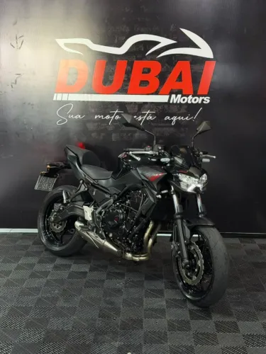 KAWAZAKI Z650 2021