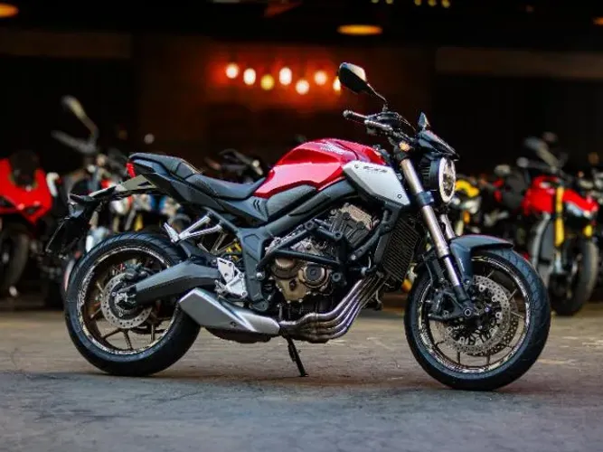 HONDA CB 650R