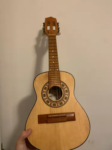 Cavaquinho acústico - Clave
