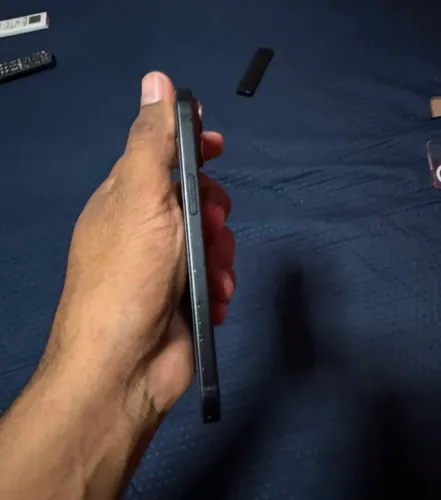 iPhone 15, 256. Vendo ou troco por um inferior mais volta