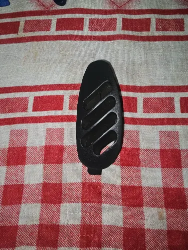 Vendo esse tampão superior lateral painel palio ou Siena Siena Fire