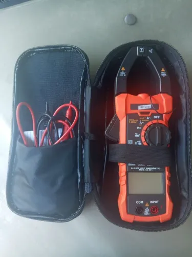 alicate amperímetro mod:VA-901