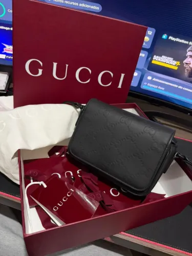 Bag Gucci, acompanha caixa, e nota fiscal 