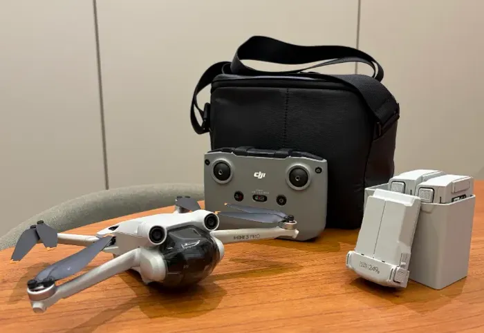 Drone DJI Mini 3 Pro (fly more)