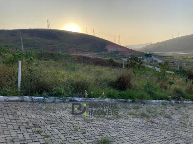 Lote à venda no Ouro Verde 2ª etapa Sol da manhã e excelente custo-benefício!