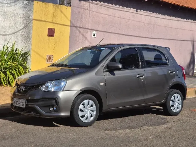Toyota Etios XS 1.5 Flex 16V 5P Mec. 2018