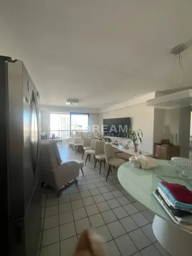 Raridade em Boa Viagem | 111m² Super Amplos 3 Qts (1 Suíte) Varanda e Lazer