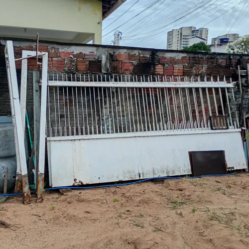 Vendo portão 