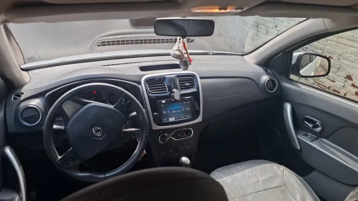 Renault Sandero Dynamique Hi-power 1.6 8V 5P 2015
