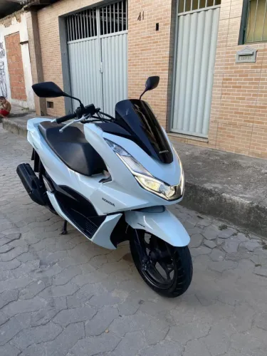 Moto zera , pega e transferi , tudo certinho
