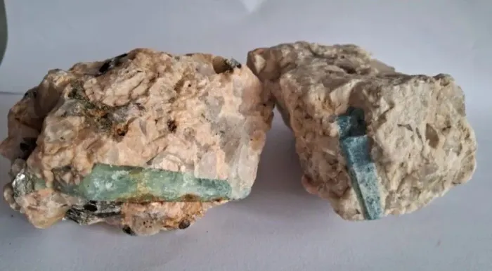Lote com duas Águas Marinhas (verde e azul) do Sertão do RN