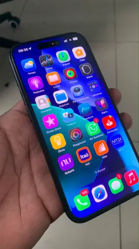 iPhone 15 pro excelente estado de conservação 