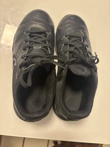 Chuteira de futsal TAM 36