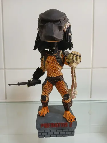 Predator 2
