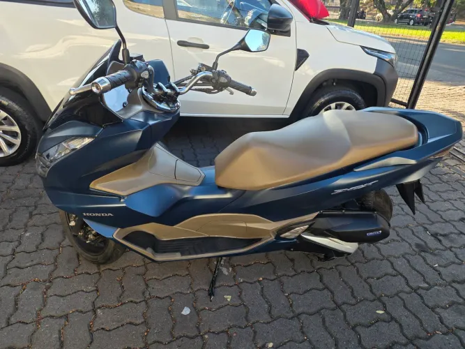 2024 Pcx DLX 160!!! Único dono, 15.000km!!