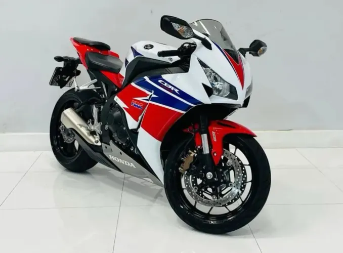 Fireblade 2015