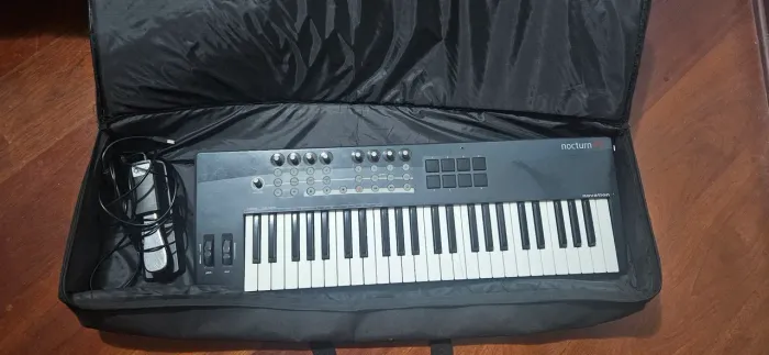 Teclado Controlador Midi Novation Nocturn 49